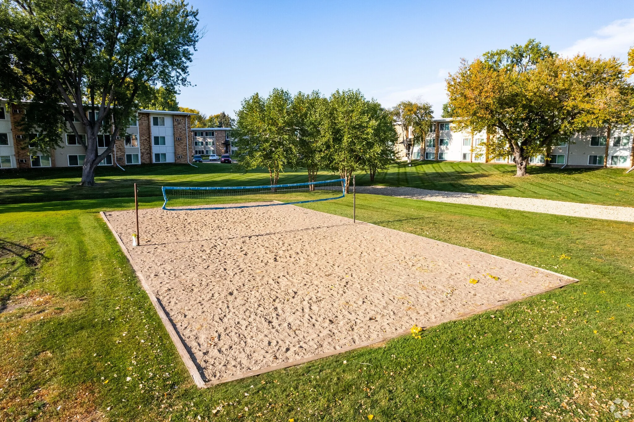 lake-pointe-brooklyn-center-mn-volleyball-court.jpg
