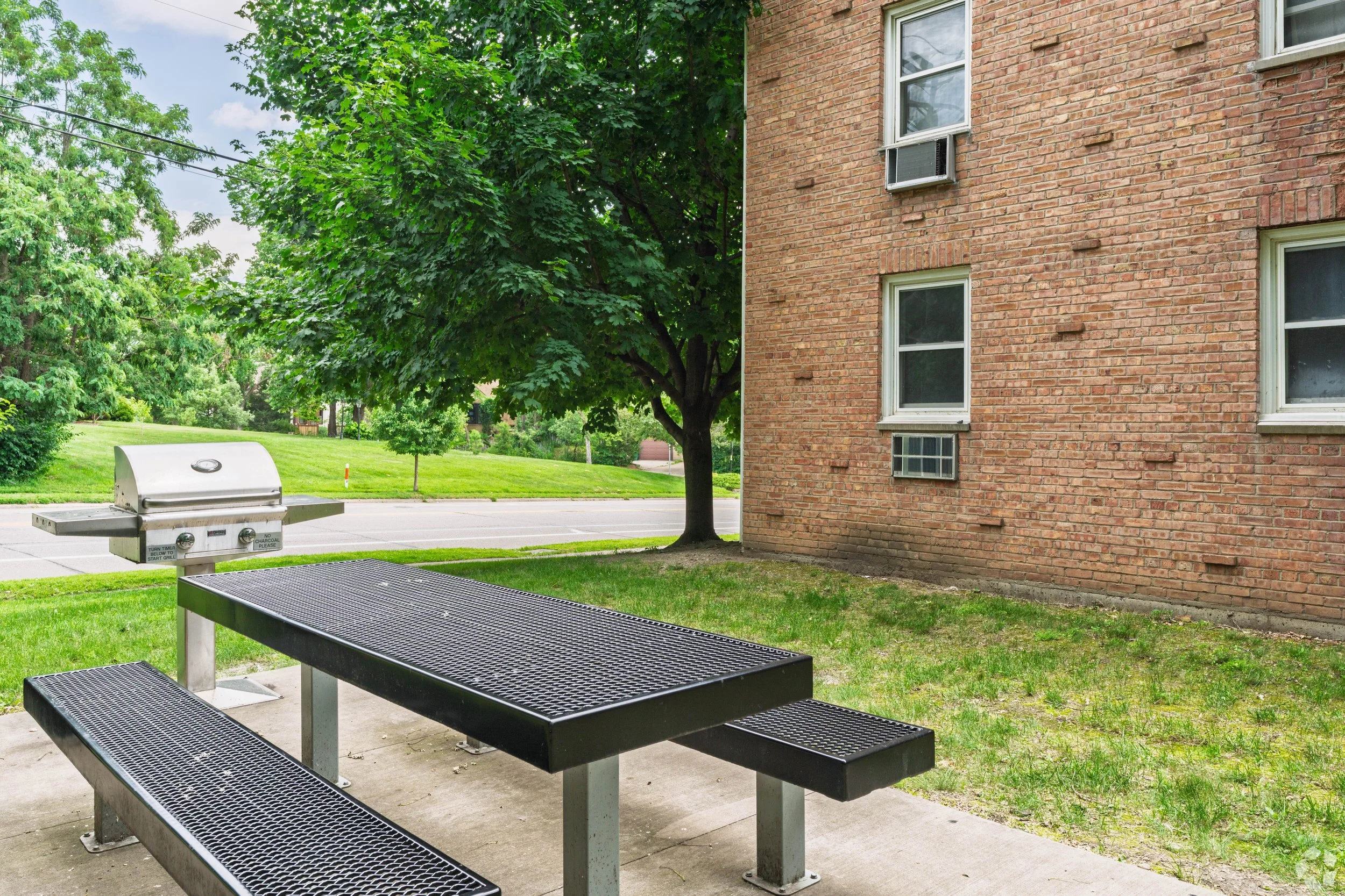 Colonial-Terrace_015.jpg