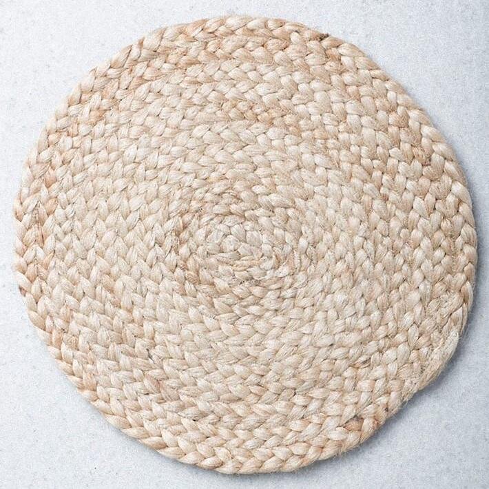 WOVEN JUTE PLACEMAT.jpg