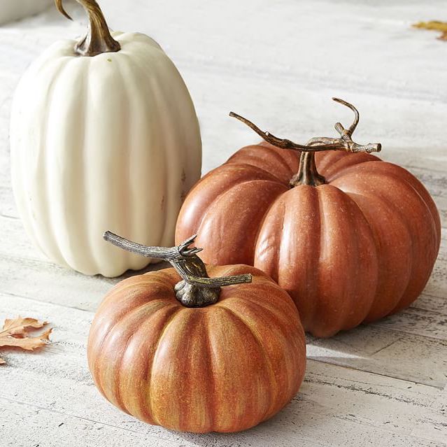 faux-pumpkins-o.jpg