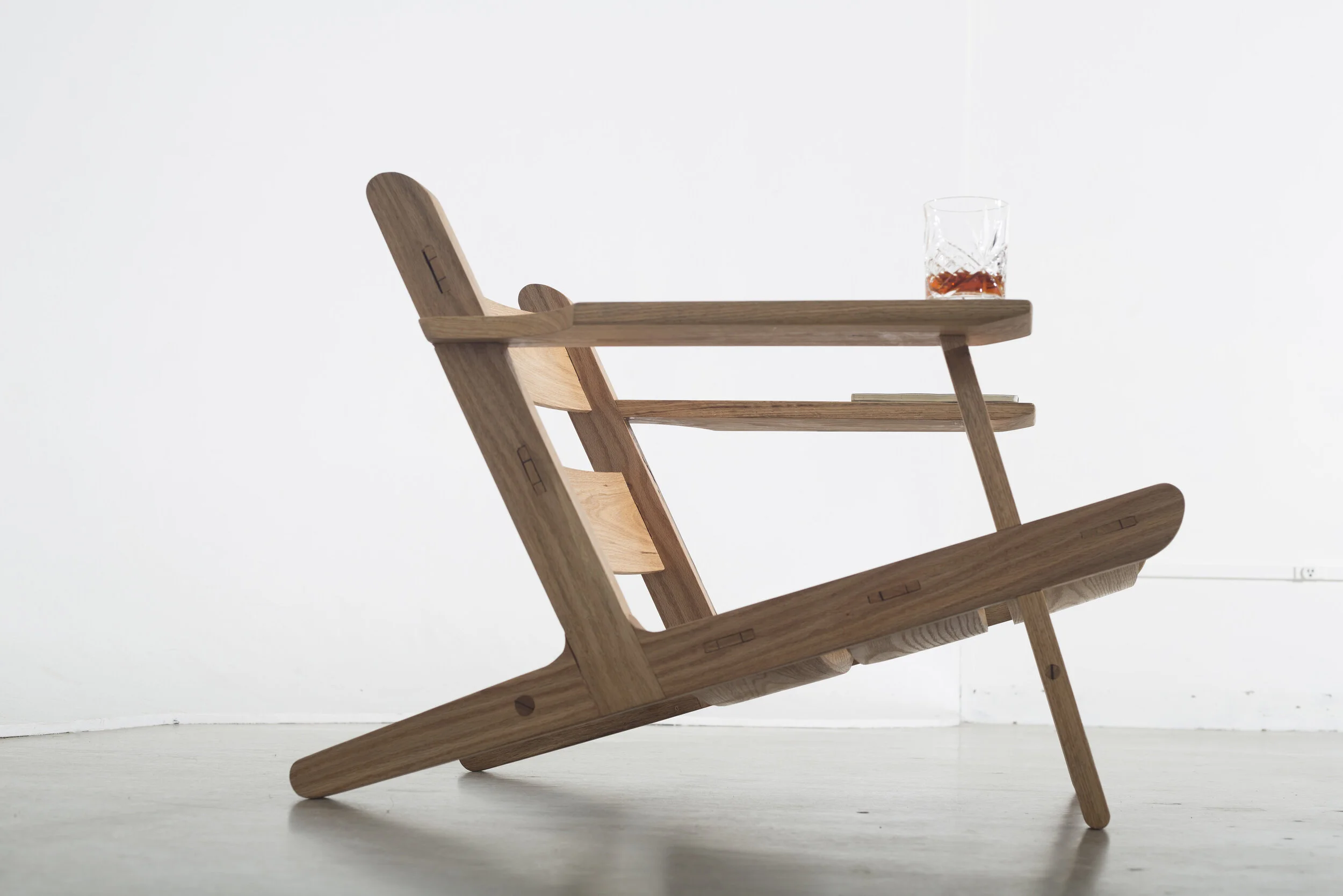 Ian_chair_5.JPG