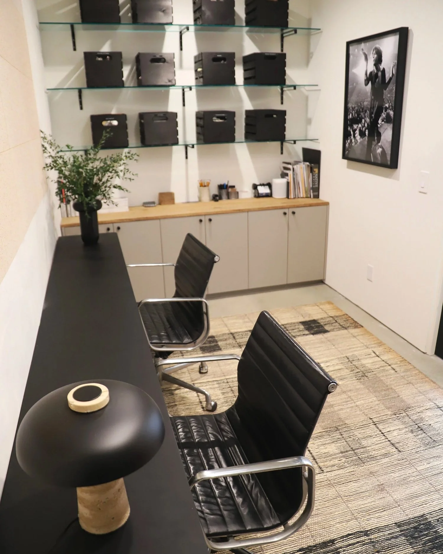 Lacuna office space with mid century jute flatweave rug by Silk Road Rug Inc Los Angeles