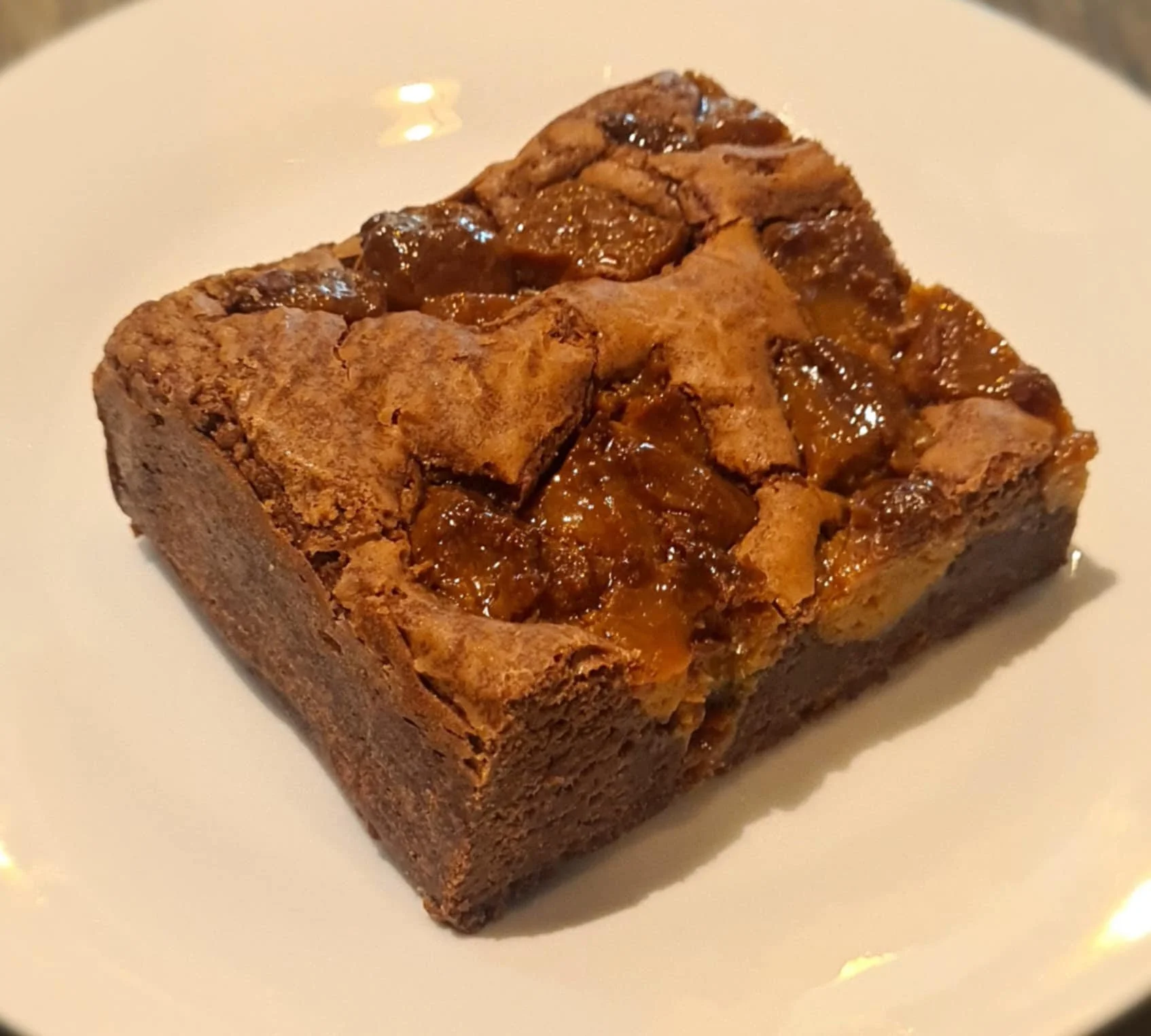 SALTY CARAMEL BROWNIE