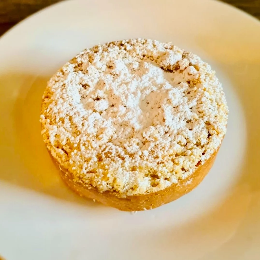 (GF) RHUBARB &amp; APPLE CRUMBLE TART SMALL