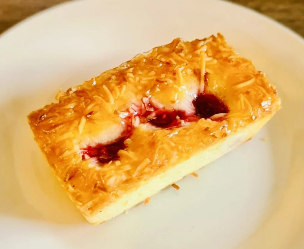 GF RASPBERRY COCONUT BAR