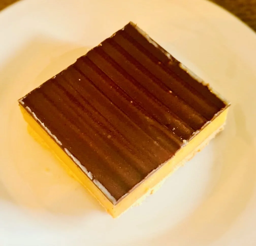 CARAMEL SLICE