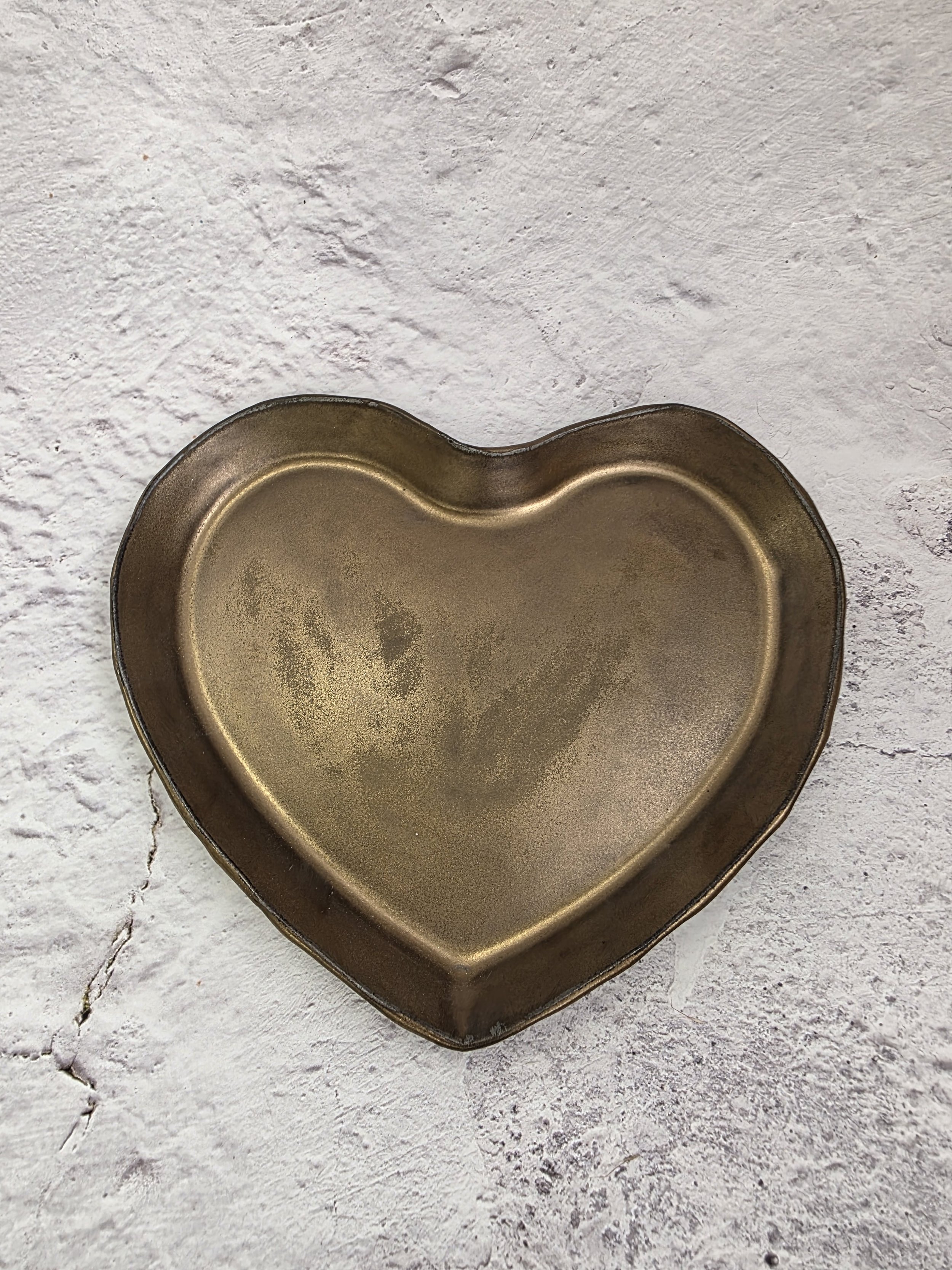 SALE - Heart Plate - Charcoal Gold