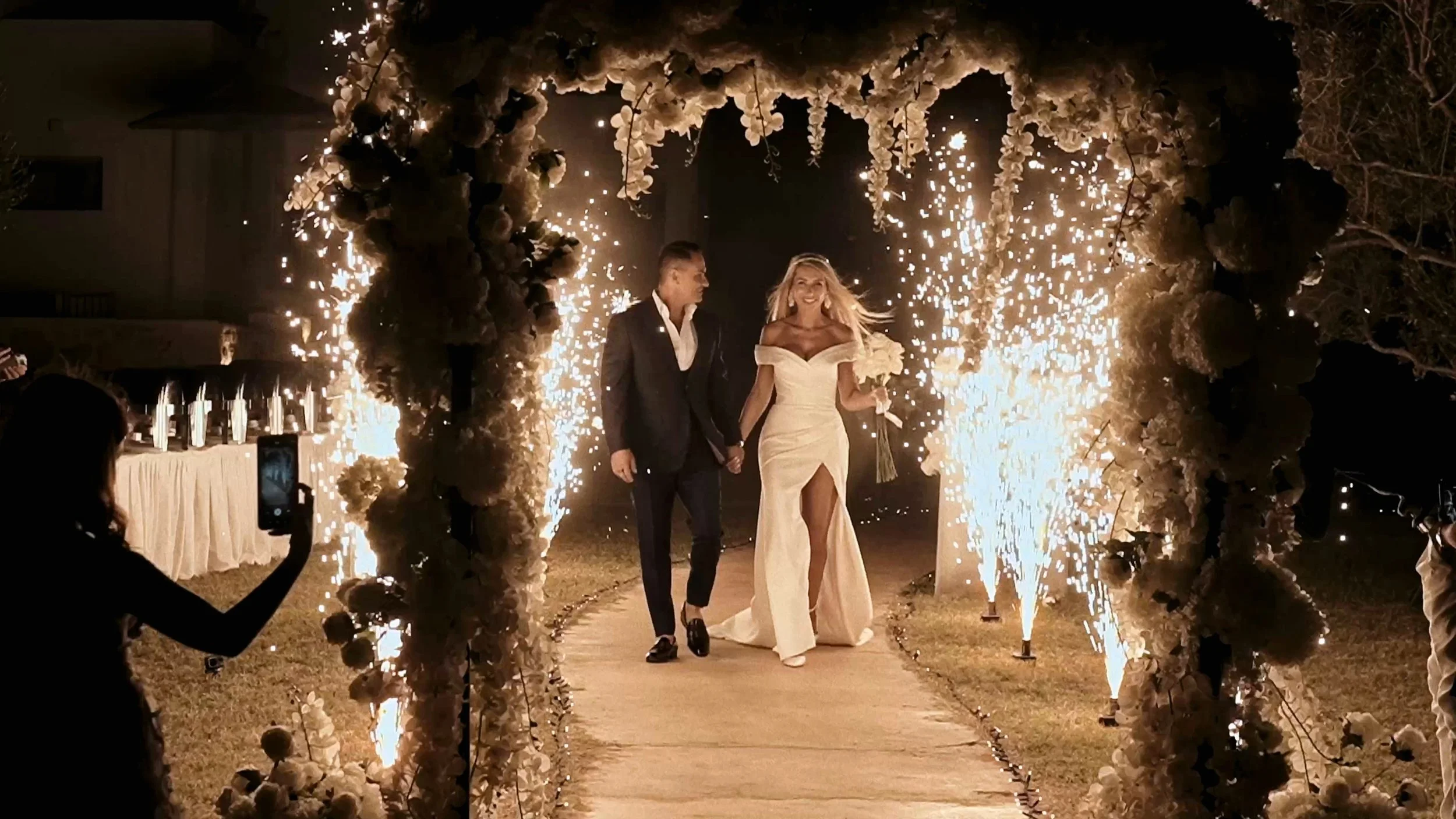 ELAFONISOS CINEMATIC WEDDING 00025.jpeg