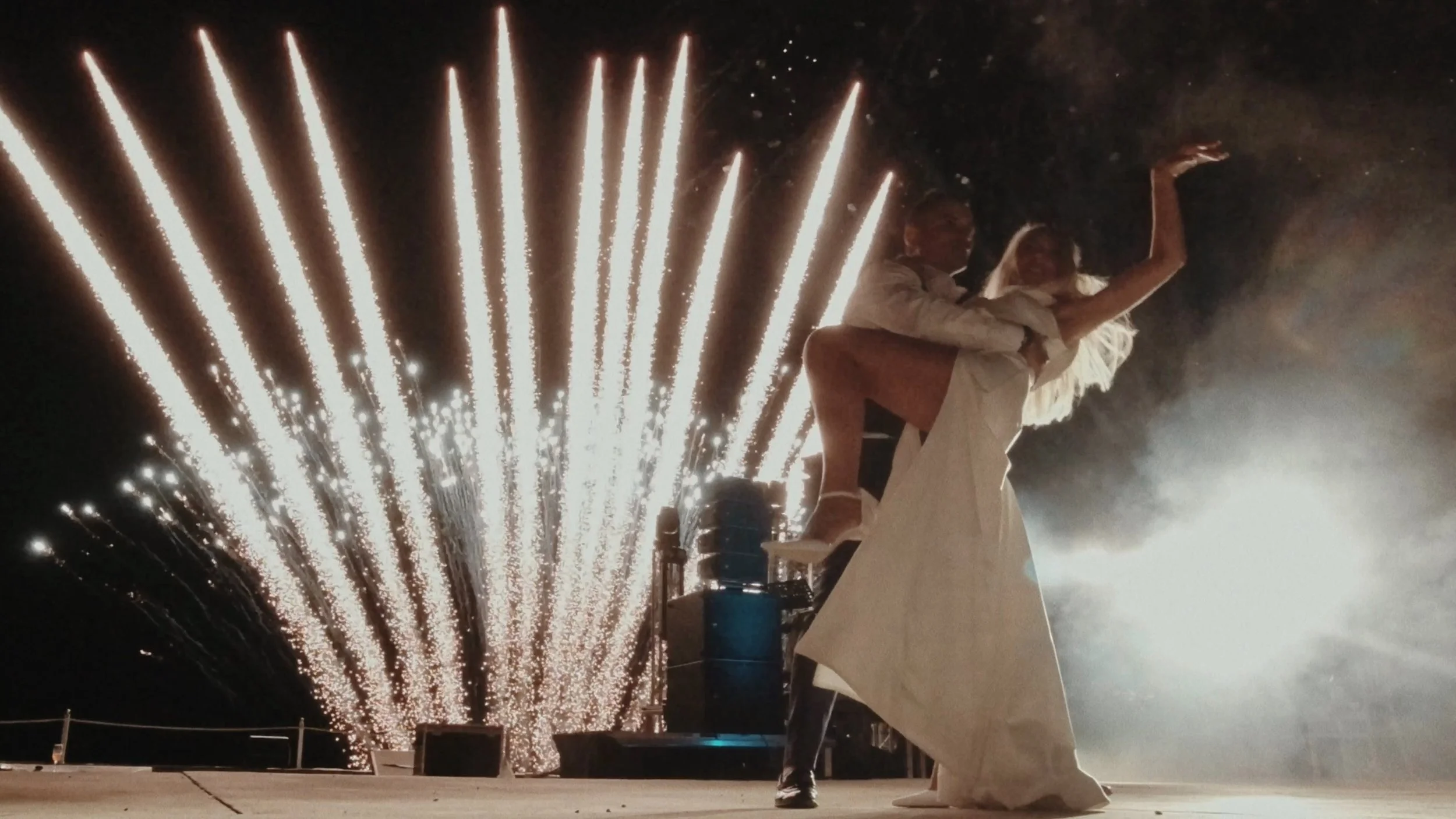 ELAFONISOS CINEMATIC WEDDING 00032.jpeg