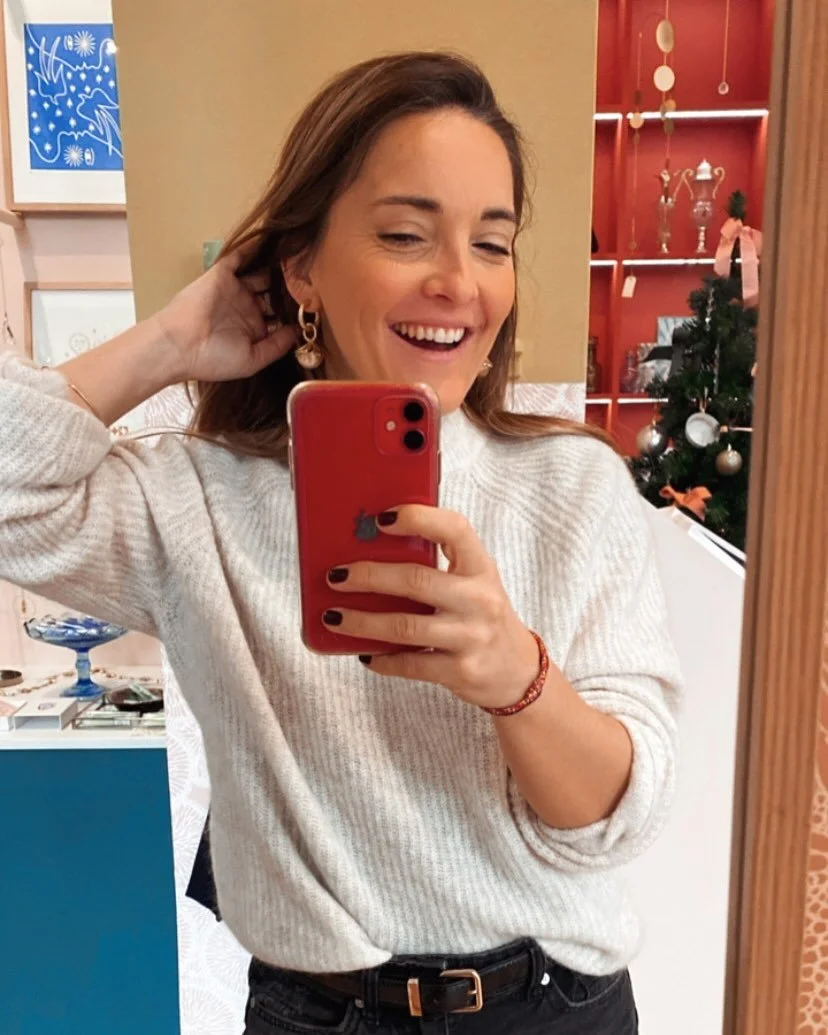 ☀️ Retour sur une jolie journ&eacute;e autour de mon livre. 
 Pile dans les temps pour f&ecirc;ter ses 7 mois 🎂

Merci &agrave; toutes les belles personnes qui se sont d&eacute;plac&eacute;es pour passer ce moment avec moi. J&rsquo;ai &eacute;t&eacu