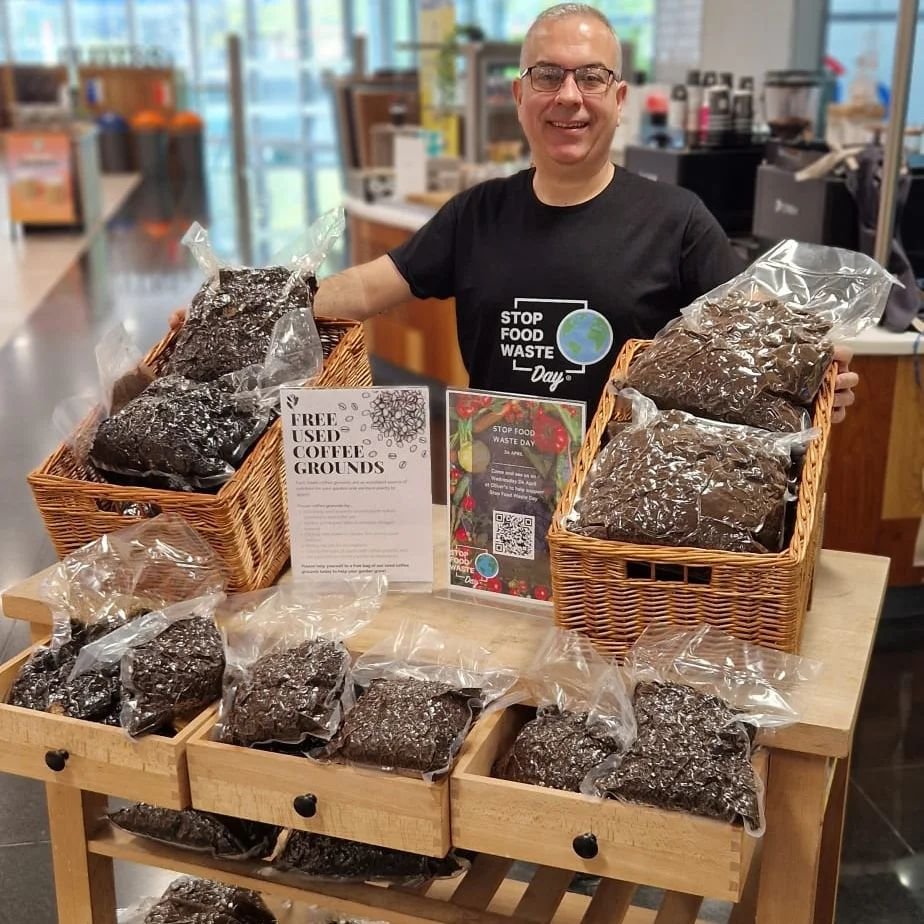 Get your coffee grounds from Esteban today!
#stopfoodwasteday