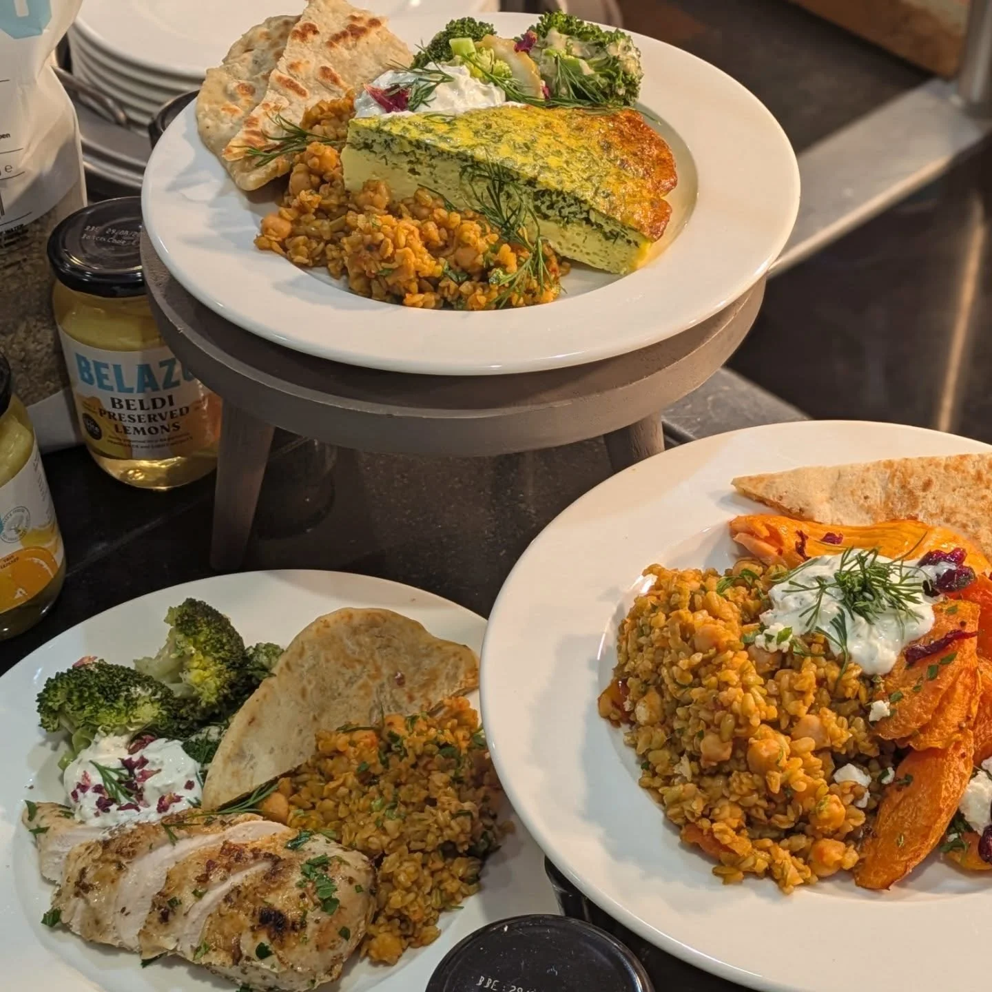Today&rsquo;s Highlight at Oliver&rsquo;s Grill.
Straight from the recipes of Sabrina Ghayour - bold, vibrant Persian flavours taking centre stage 🌿🔥

Choose your hero:
🍗 Spiced-rubbed chicken - fragrant, juicy, irresistible
🐟 Yoghurt-spiced roas