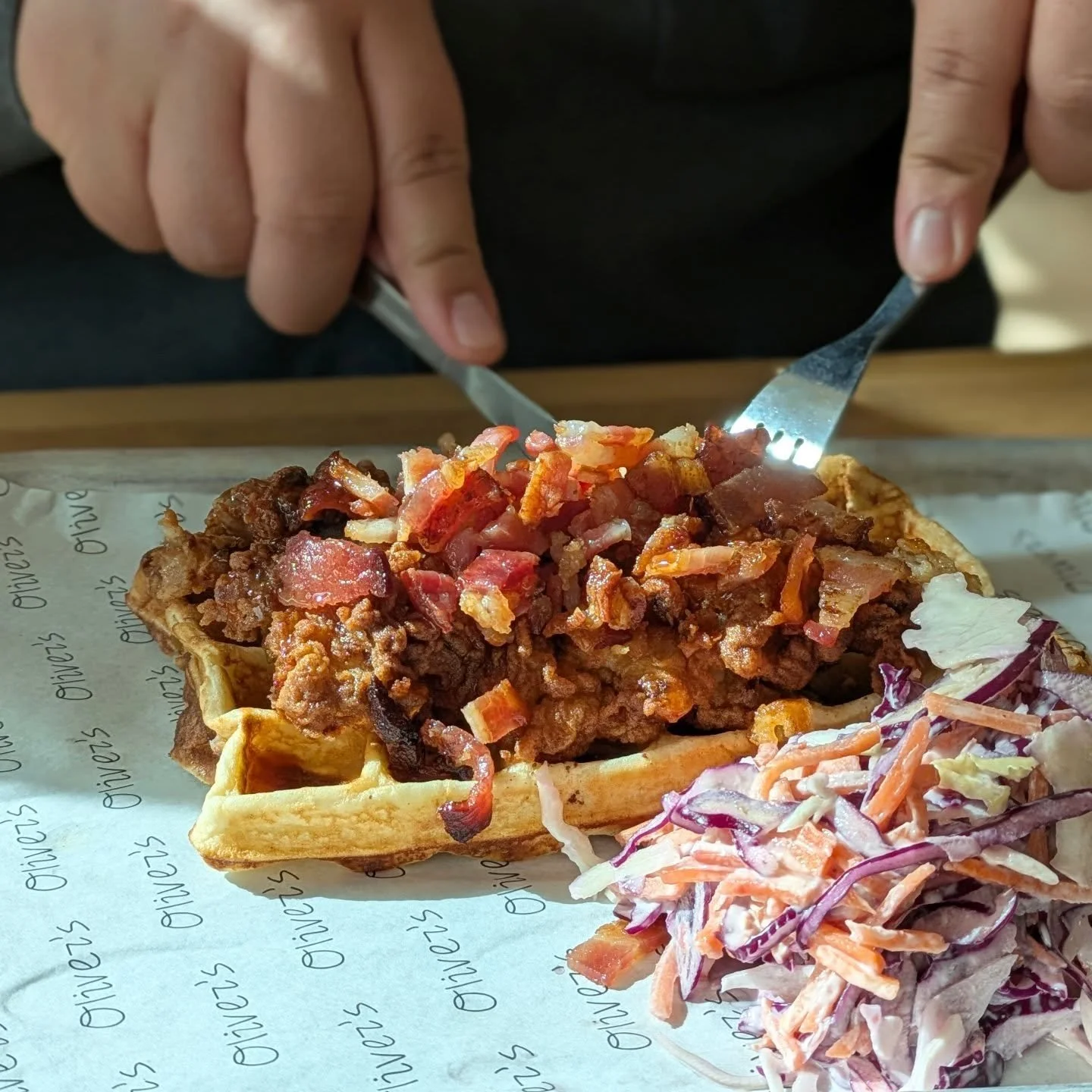 Still celebrating Waffle Day the right way at Oliver&rsquo;s Choice 🧇🔥

Crispy golden waffles stacked with juicy chicken, topped with smoky bacon and finished with a drizzle of rich maple syrup&hellip; because one day just isn&rsquo;t enough 😍