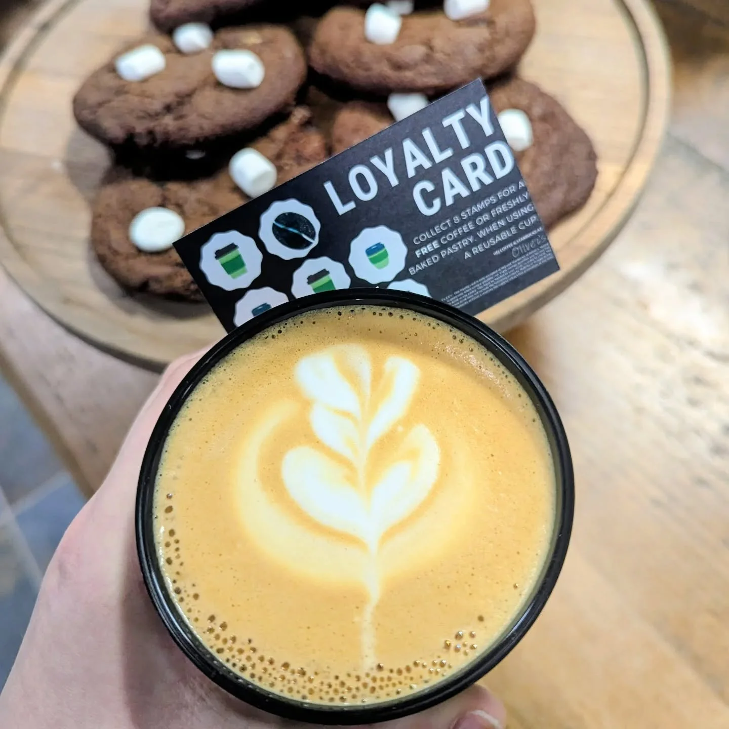 Could you be missing out? Did you know... 👇

Get 50p off your hot drink with a reusable cup! 🍵 ✨

And... a loyalty stamp! ☕ Collect 8 stamps for a FREE coffee or freshly baked pasty when using a reusable cup.

See you in Hej Coffee Bar! 👋