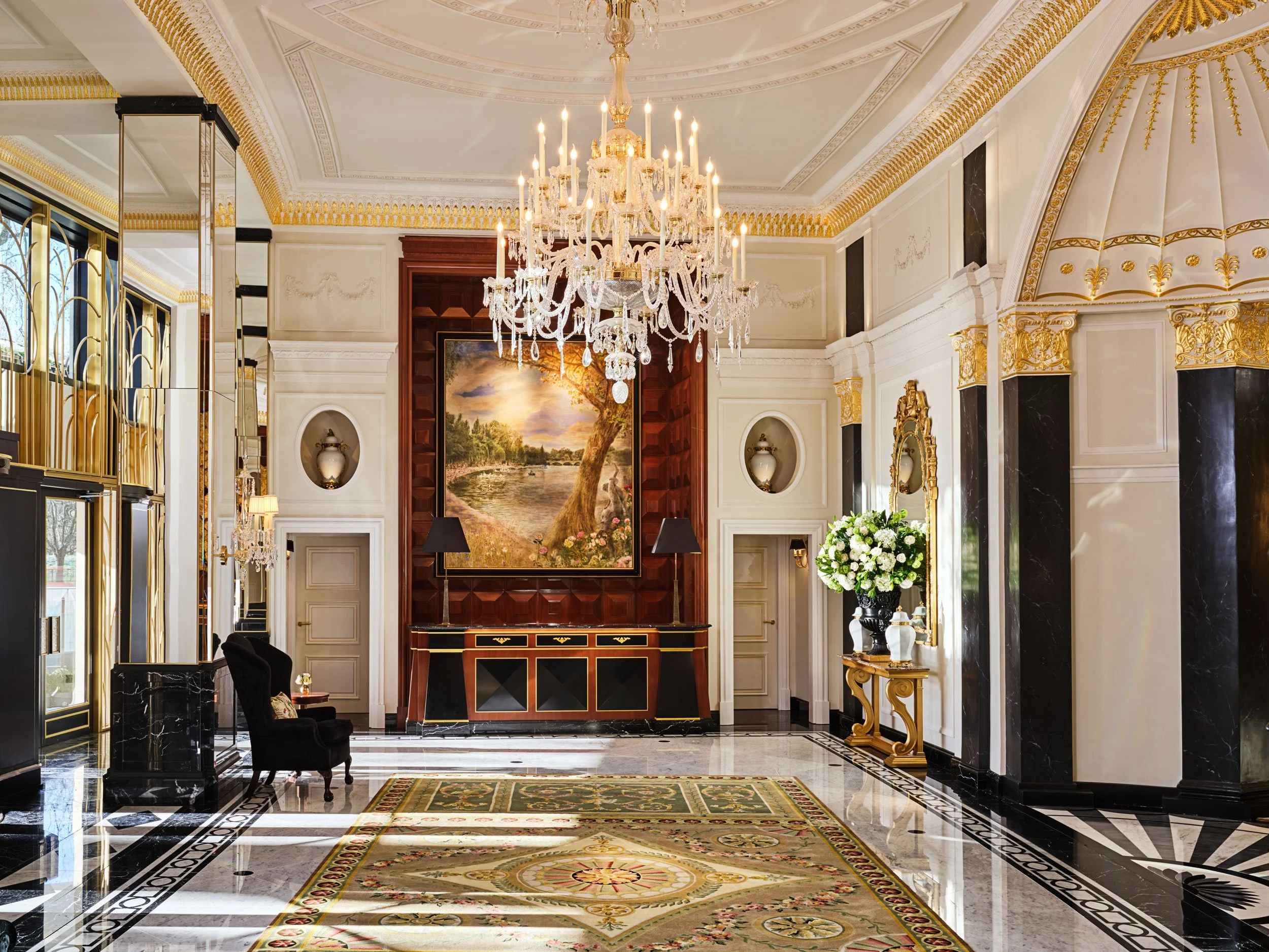 reardonsmith-the-dorchester-interior-2.jpg