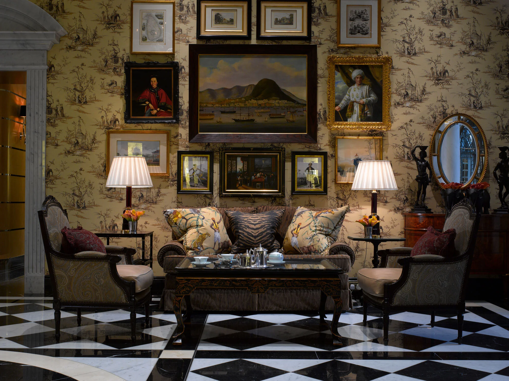 reardonsmith-the-savoy-interior-2.jpg
