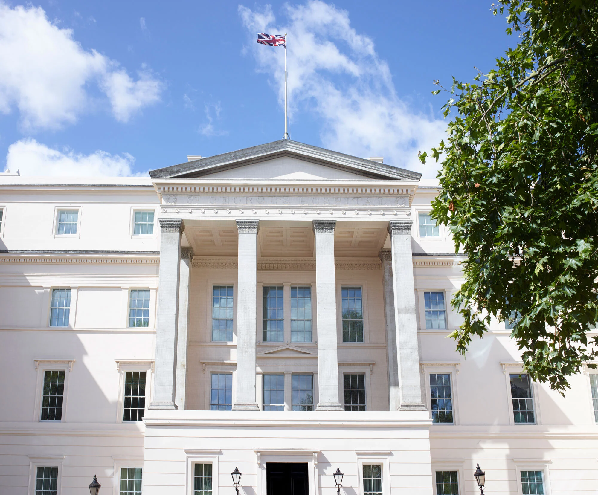 reardonsmith-the-lanesborough-exterior-1.jpg