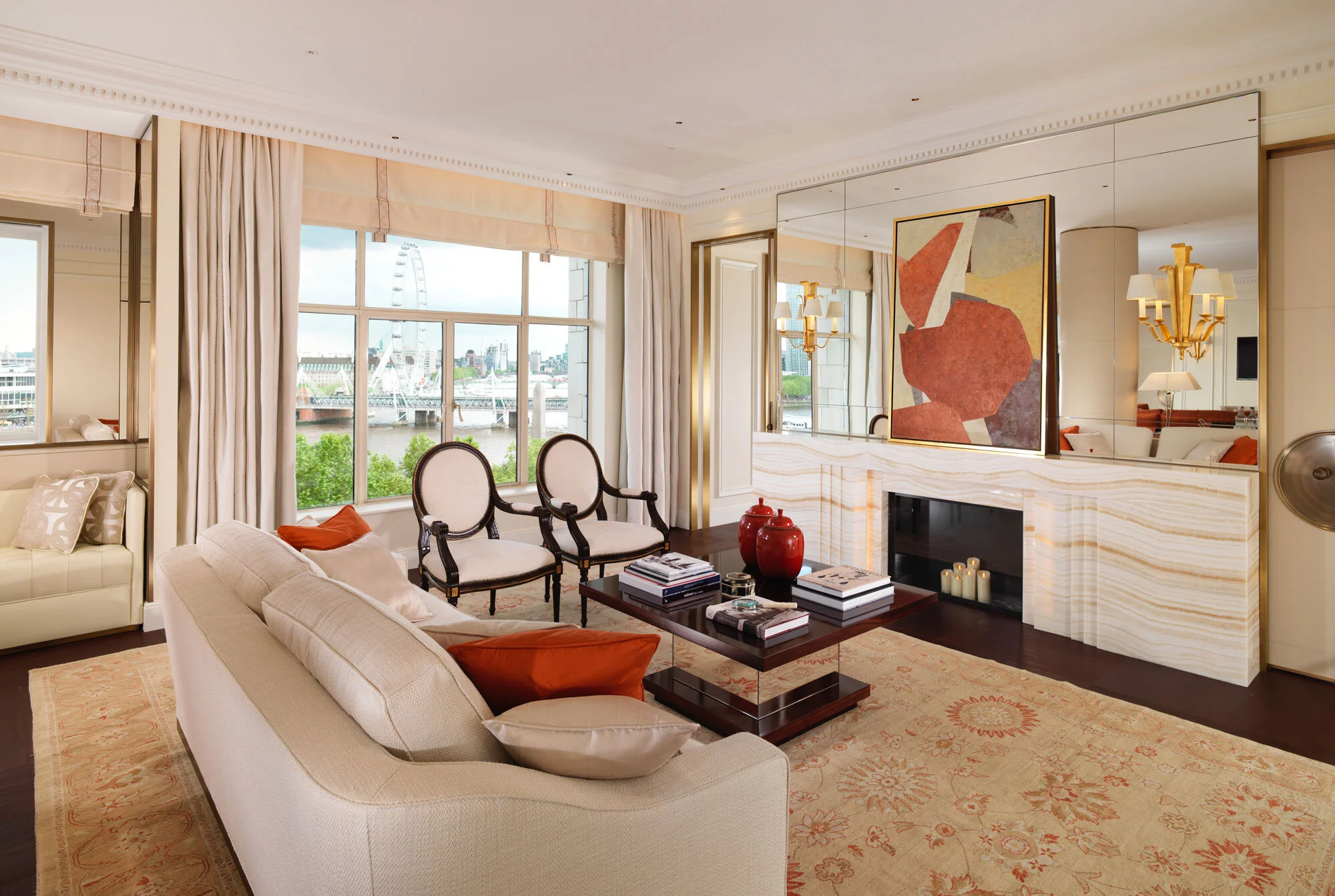 reardonsmith-savoy-hotel-savoy-suites-interior-6.jpg