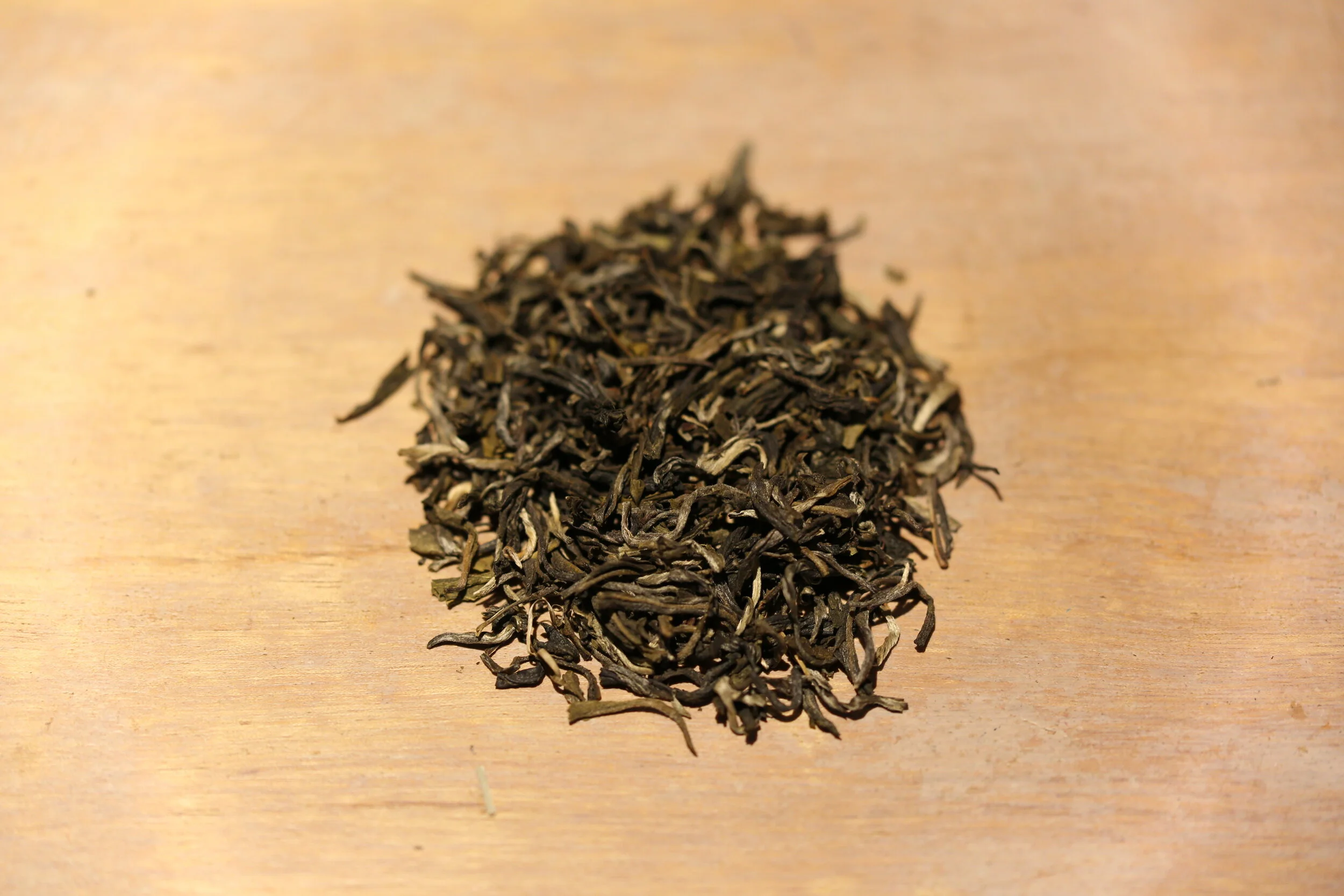 Grey Seal Silver Tip tea leaves