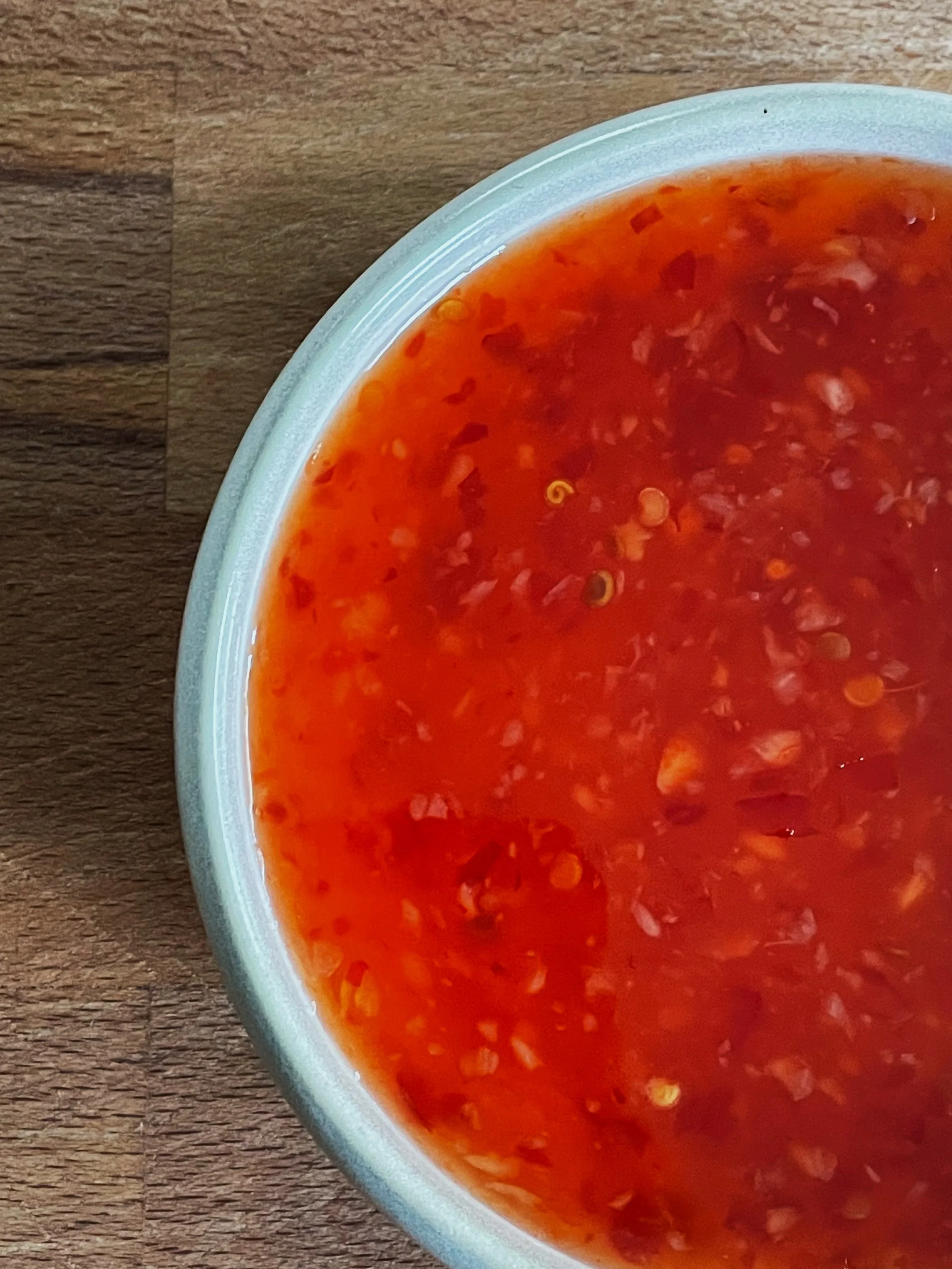 Hjemmelavet sur/sød sauce