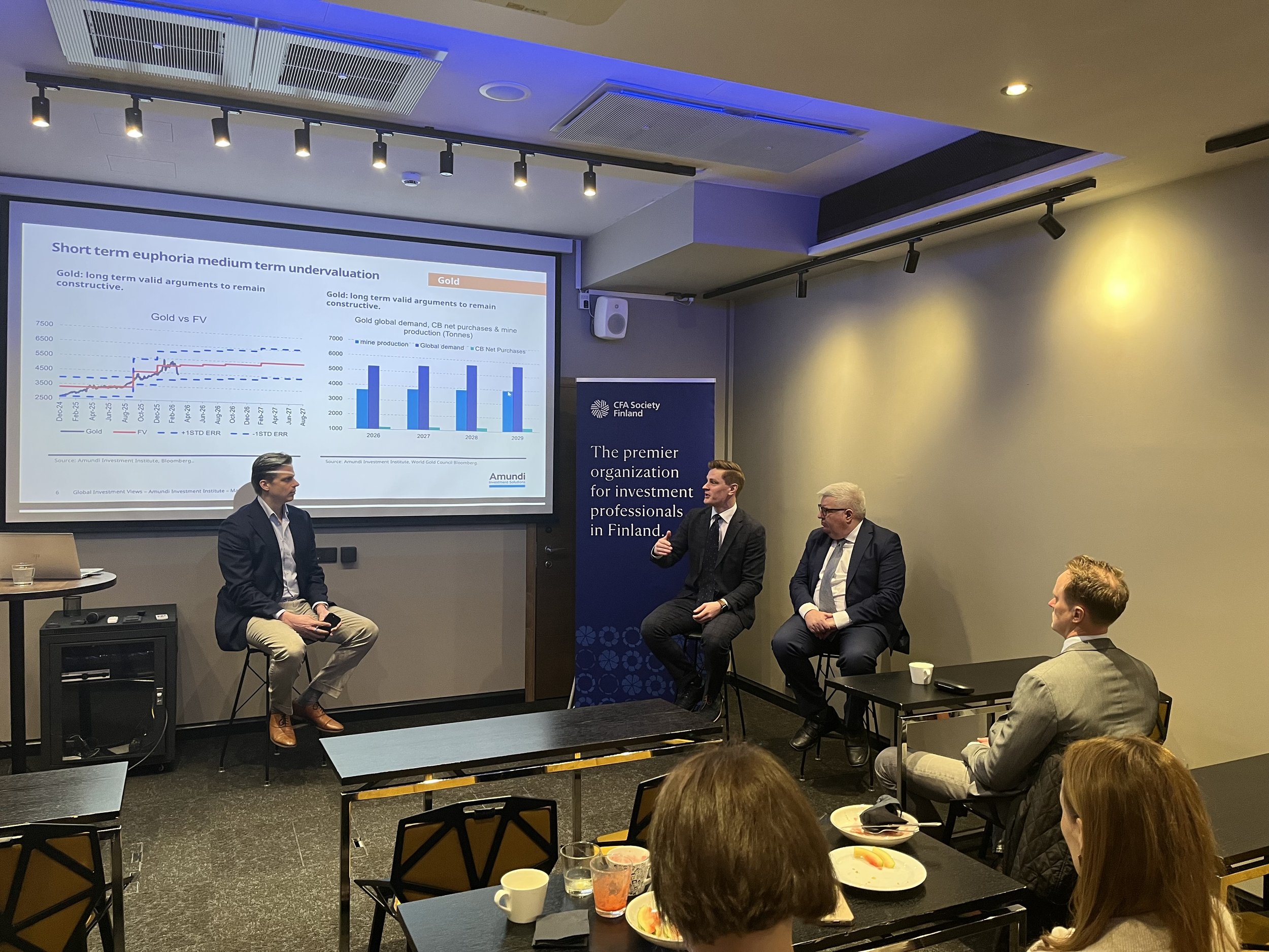 Commodities topic drew in members at a March breakfast event
