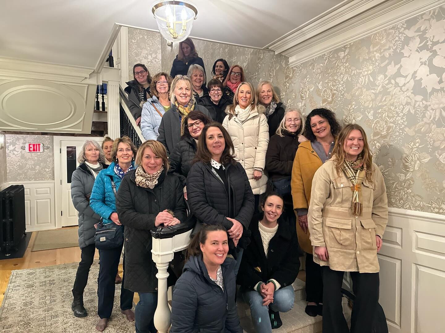 A night on the town! A big THANK YOU to the Davenport Inn and the Seacoast Rep for two amazing tours! The Davenport Inn was beyond stunning and the Rep was wildly fascinating! #davenportinn #seacoastrep #gfwc #gfwcnh #portsmouthnh