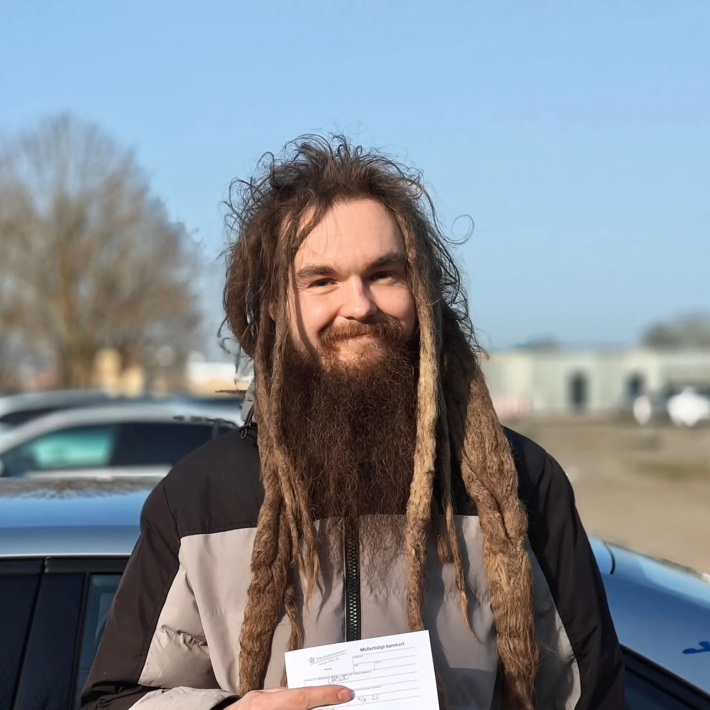 Tillykke med k&oslash;rekortet, Rune!👍😎🏁🚗💨

Der er &aring;bent for tilmelding i 2026 og 2027:
🖥️www.aaloekkekoereskole.dk
📧 trygivolvo@yahoo.dk
☎️60611799