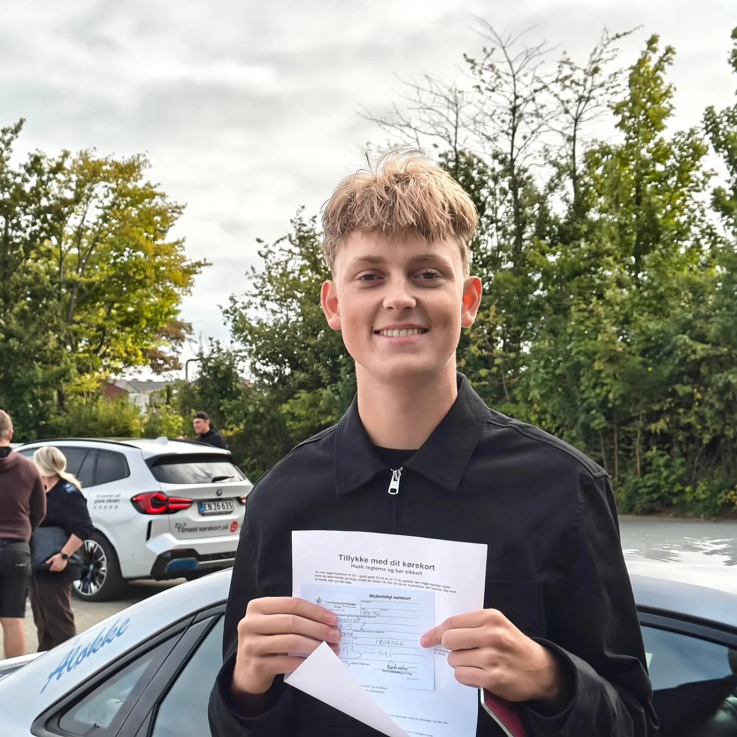 Tillykke med k&oslash;rekortet, Noah! 👍😎🏁🚗💨

Der er &aring;bent for tilmelding i 2026 og 2027:
🖥️www.aaloekkekoereskole.dk
📧 trygivolvo@yahoo.dk
☎️60611799
#k&oslash;reskole #odensek&oslash;reskole #k&oslash;rekort
#mitodense 
#odense
