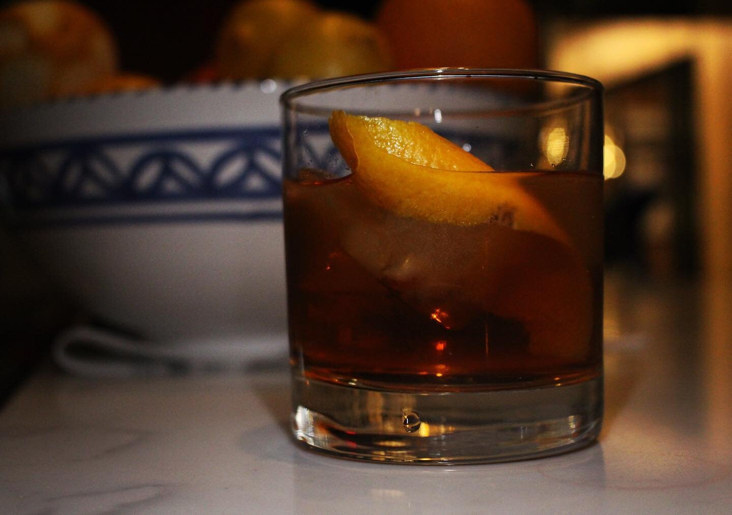 Heavy hitter this week at Porron is that Maple Old Fashioned. Simple and boozy bourbon cocktail with a hint of maple 🍁. #JustSipIt #SipItGood
@porronandpina 
@amandamaria106 
#hartfordct 
#hartfordhasit 
#cocktailsofinstagram 
#cocktails 
#drinks🍹