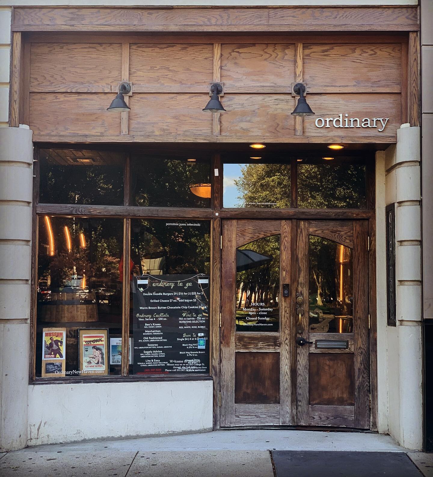 The moment we have all been waiting for! Ordinary New Haven is opening back up with a new menu and new digs. Read the story at Sip It CT and witness the magic for yourself next week! 
Link in bio 🥃 Sipitct.com
@ordinarynewhaven