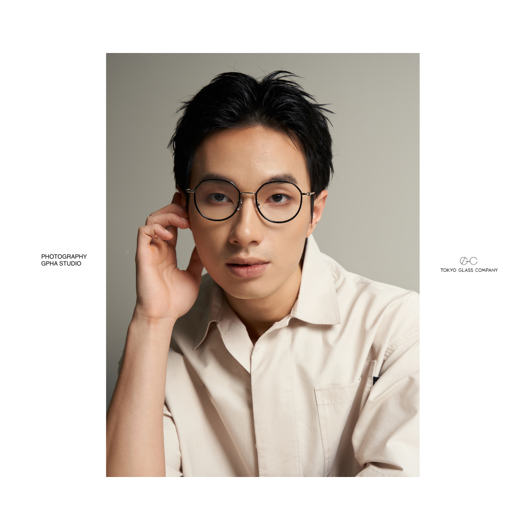 TOKYO GLASS 11.23