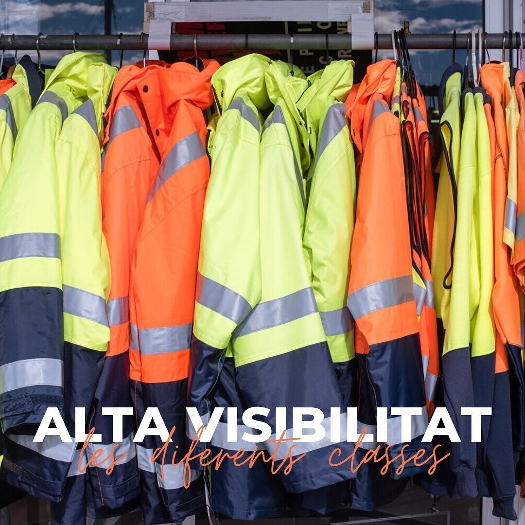 Coneixes els uniformes d'alta visibilitat? Saps les difer&egrave;ncies que hi ha entre ells i perqu&egrave; s'utilitzen?
T'ho expliquem en tres passos
👉🏻👉🏻👉🏻 .
.

Truca'ns o envia'ns un correu per saber m&eacute;s o fer la teva comanda! .
.

#a