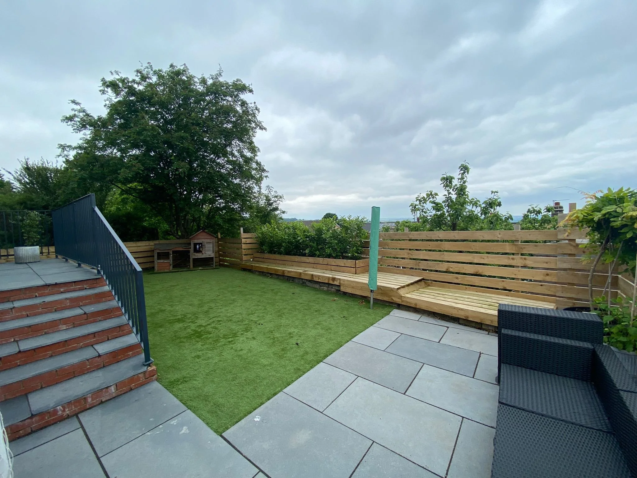 MODERN BUNGALOW BACK GARDEN.JPG