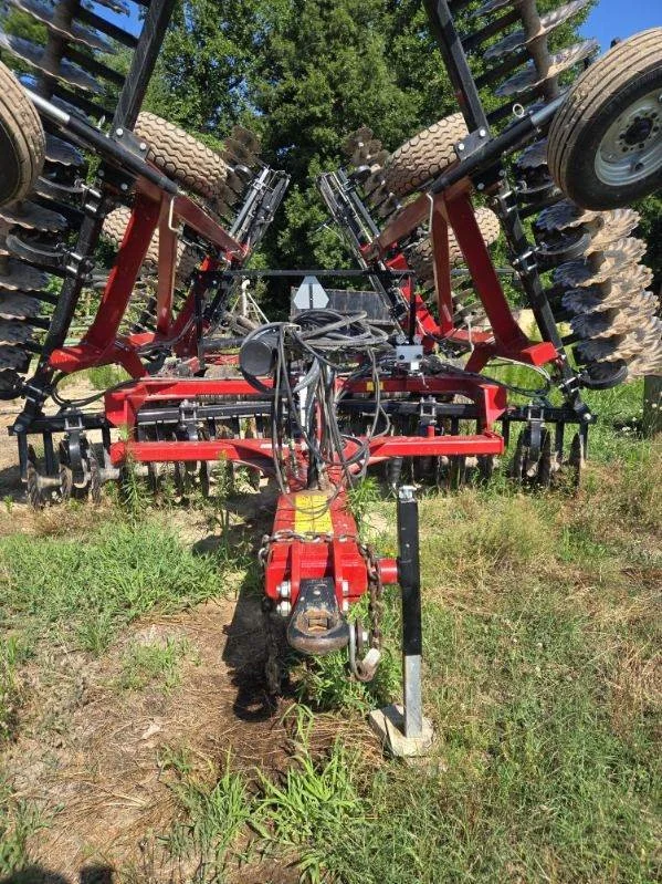 CASEIH 335B A.jpg
