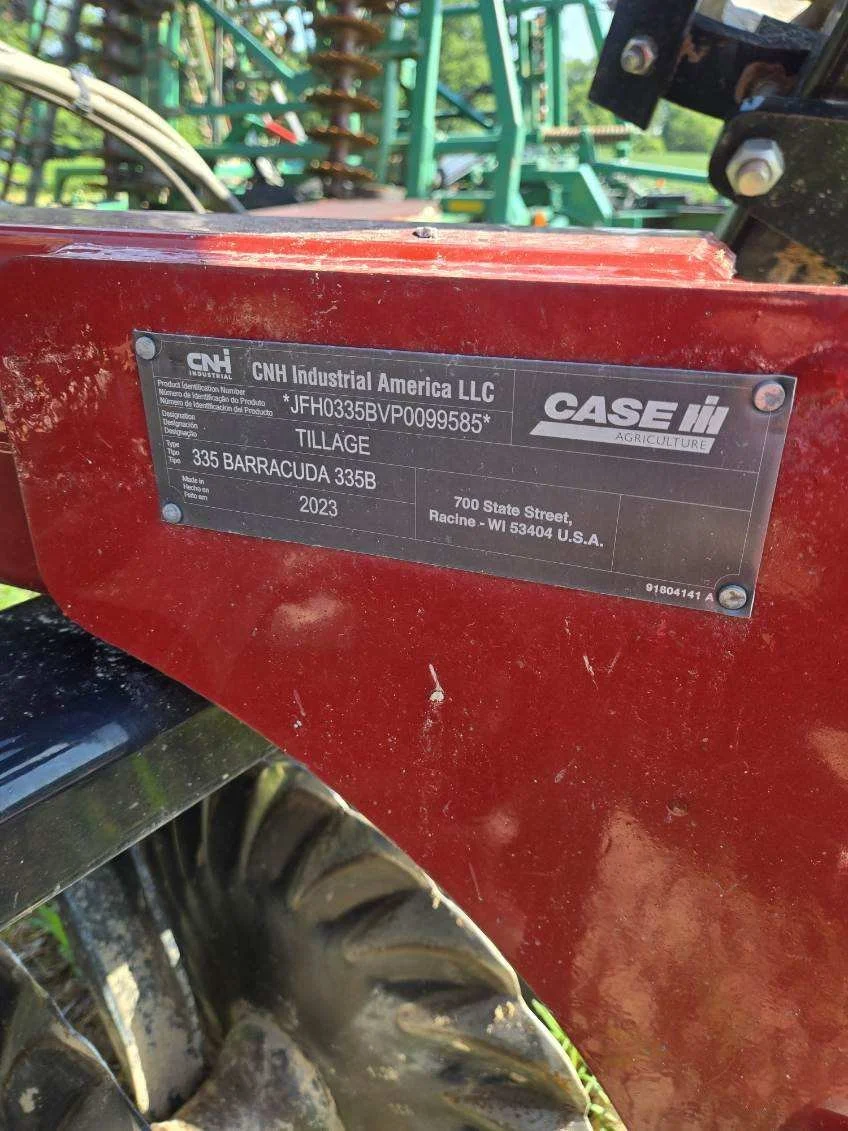 CASEIH 335B F.jpg