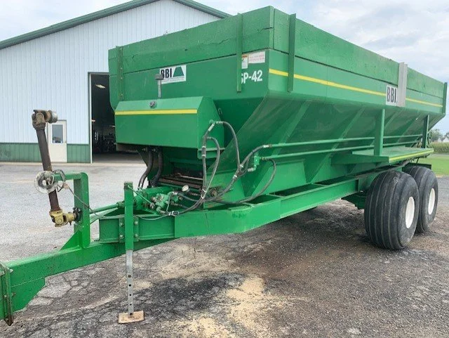 BBI 20' LITTER SPREADER f.jpg