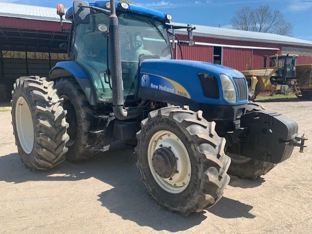 NEWHOLLANDT6030 B.jpg