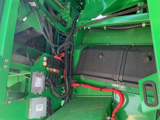 JOHN DEERE 9570 I.jpg