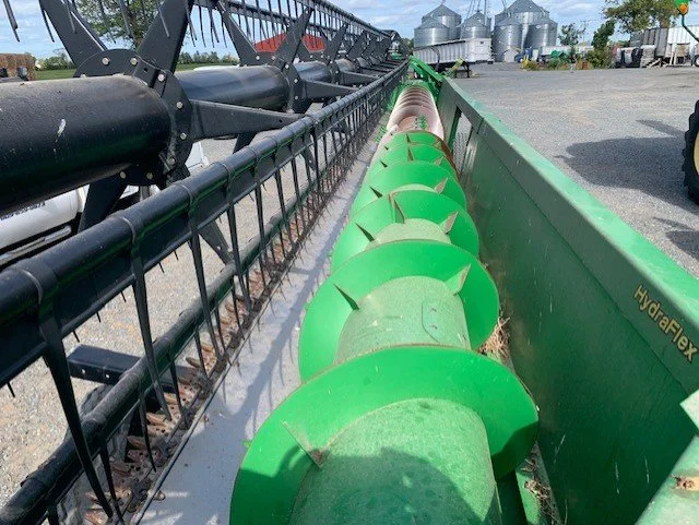 JOHN DEERE 635 FLEX G.jpg