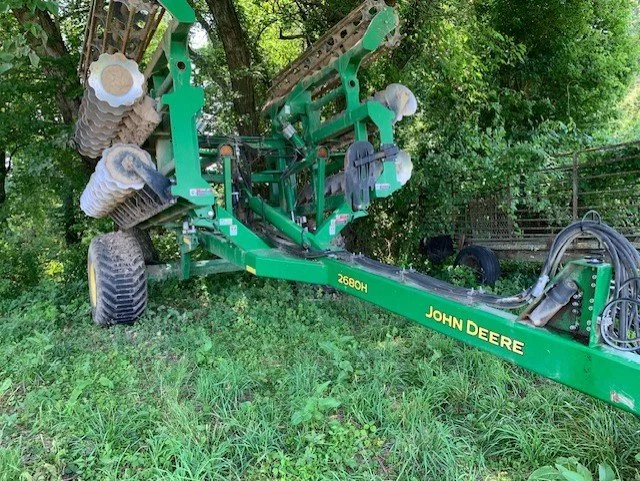 JOHN DEERE 2680H A.jpg
