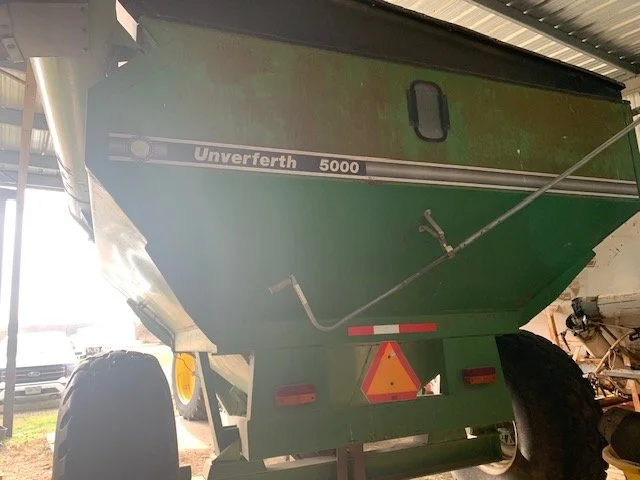 UNVERFERTH 5000 B.jpg