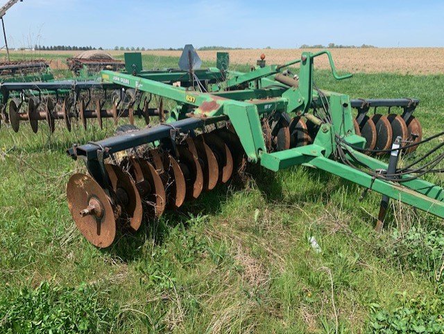 JOHNDEERE637 A.jpg