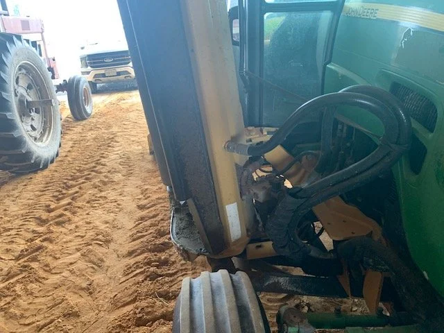 2011 JOHNDEERE5085M f.jpg