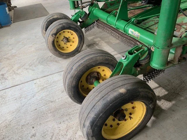 JOHN DEERE CX20 D.jpg