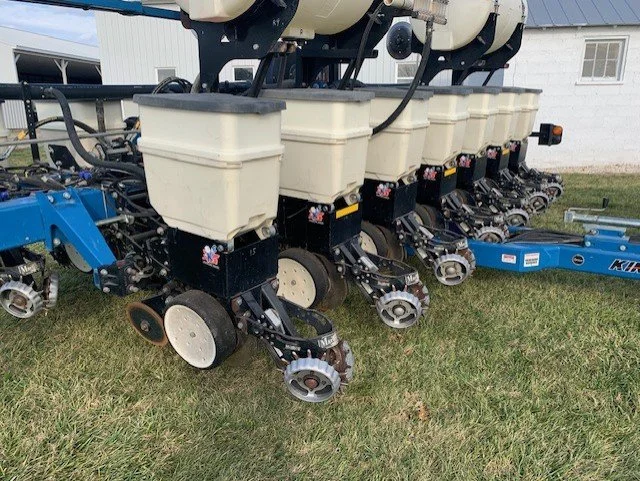 KINZE3500 E.jpg