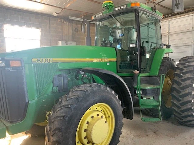 1996 john deere 8100 a.jpg