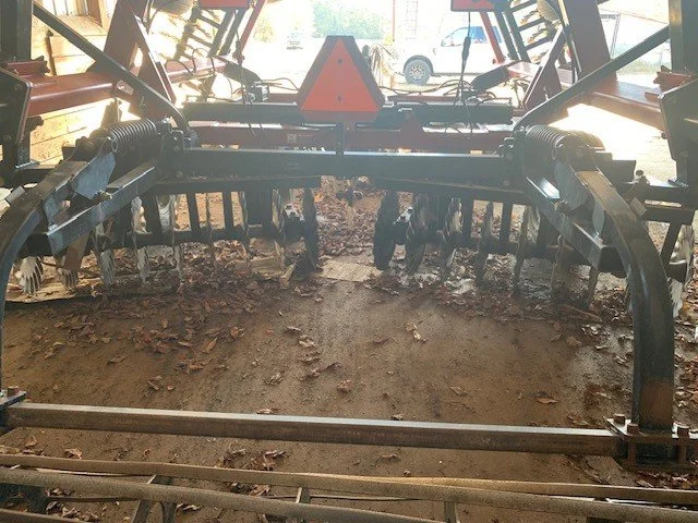 case ih 330 true e.jpg