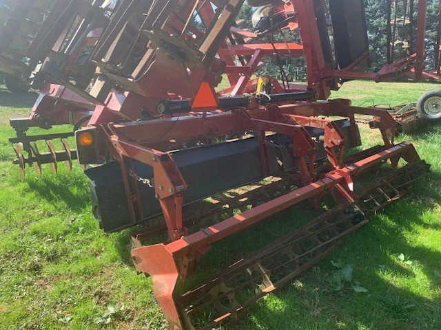 MACFARLANE 4025 F.jpg