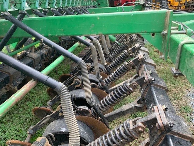 2003 JOHN DEERE 1590 D.jpg