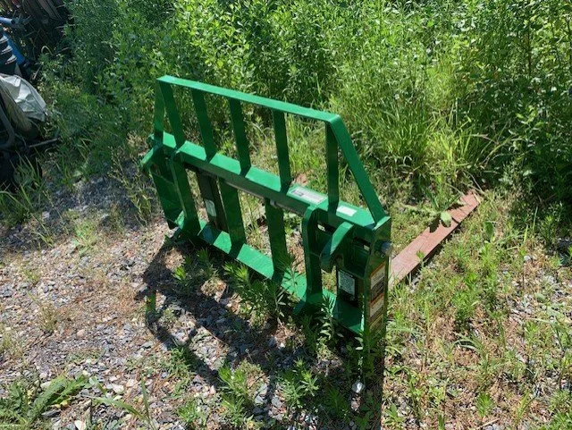 JOHN DEERE 6155R 2017 M.jpg